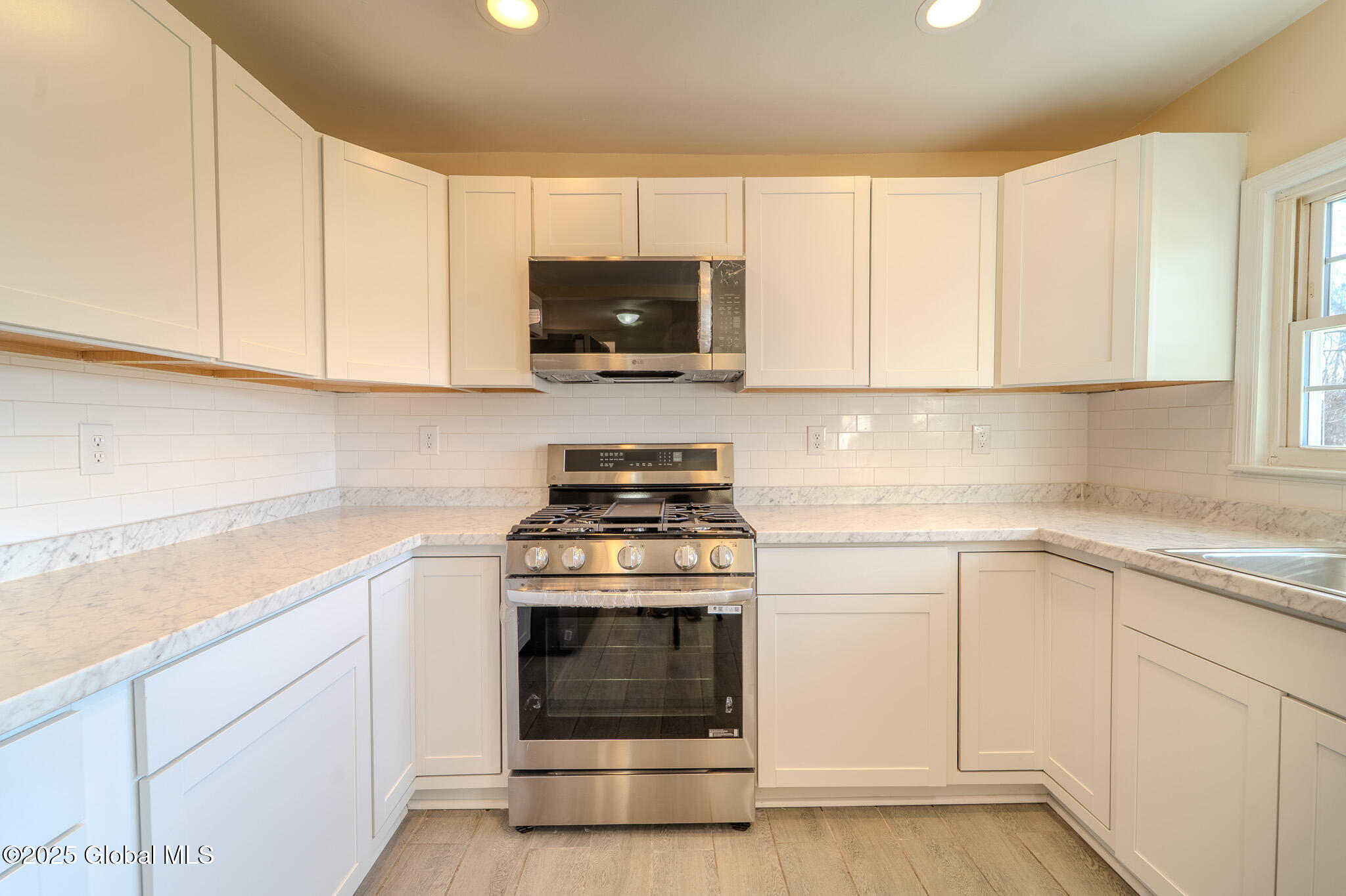 40 Phillips Road Rensselaer, NY 12144 - Photo 13 of 40 MIG05776-HDR