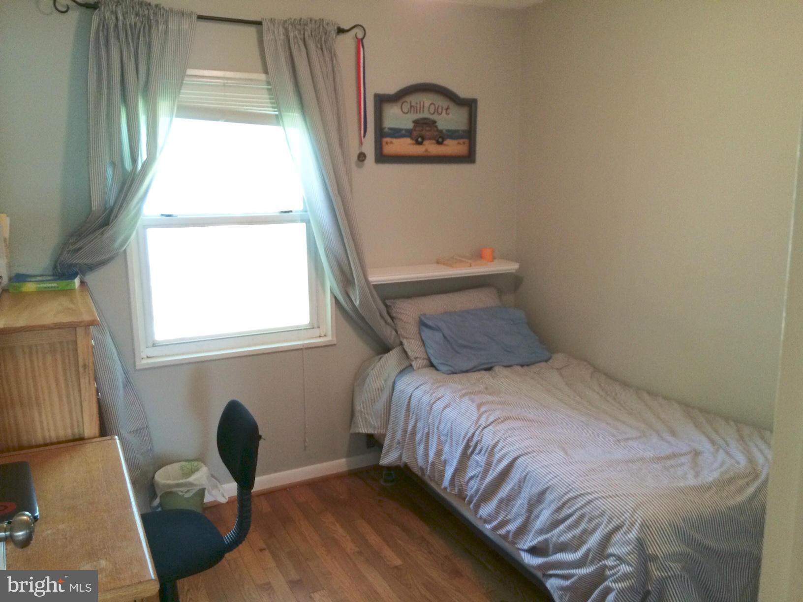 5408 Fremont Street Springfield, VA 22151 - Photo 13 of 16 Bedroom 3