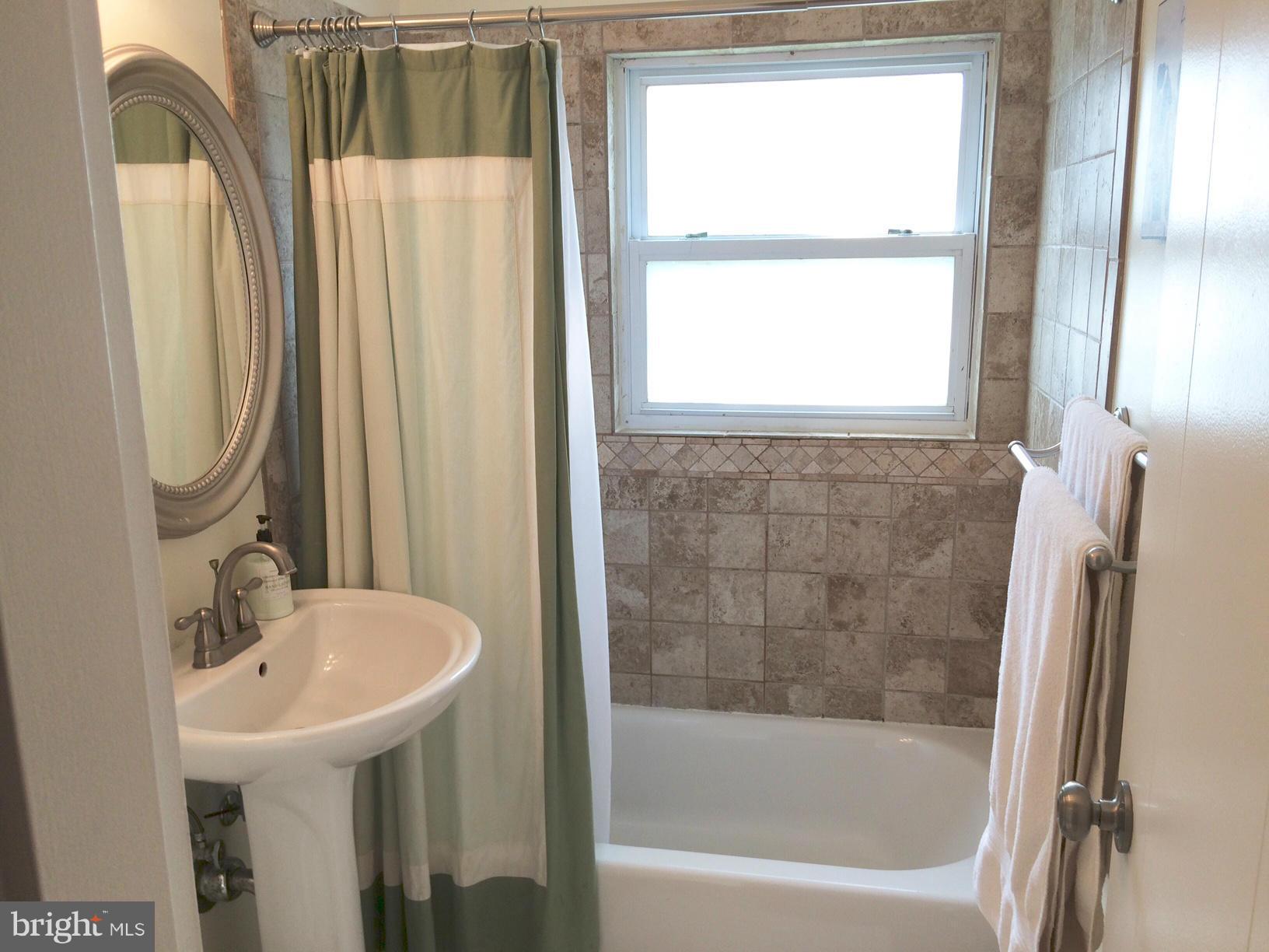 5408 Fremont Street Springfield, VA 22151 - Photo 14 of 16 Upstairs Bath
