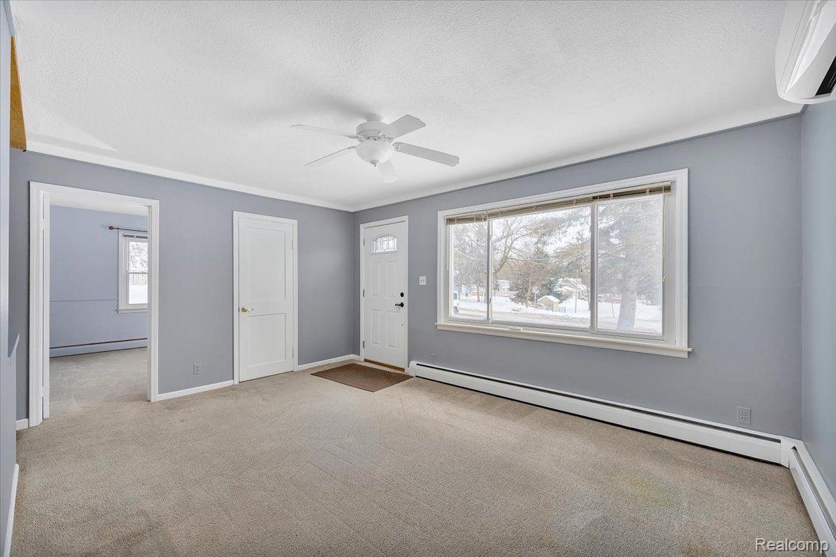 8655 North Eston Road Clarkston, MI 48348 - Photo 9 of 24 Gallery Image 9
