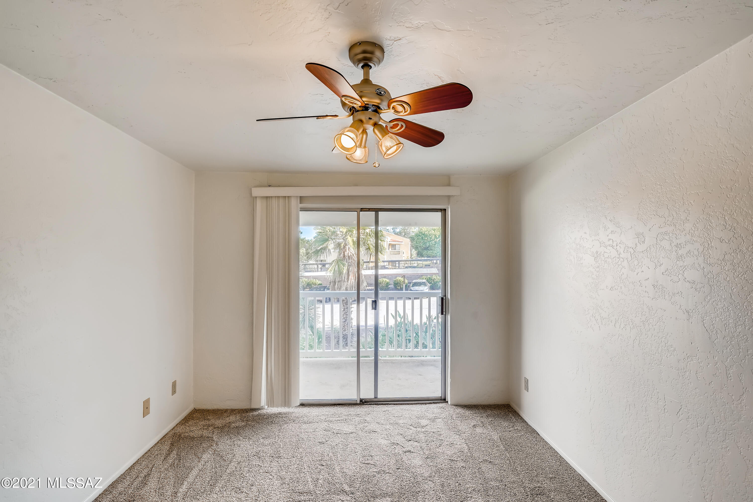625 South Prudence Road, Unit 202 Tucson, AZ 85710 - Photo 19 of 33 Gallery Image 19