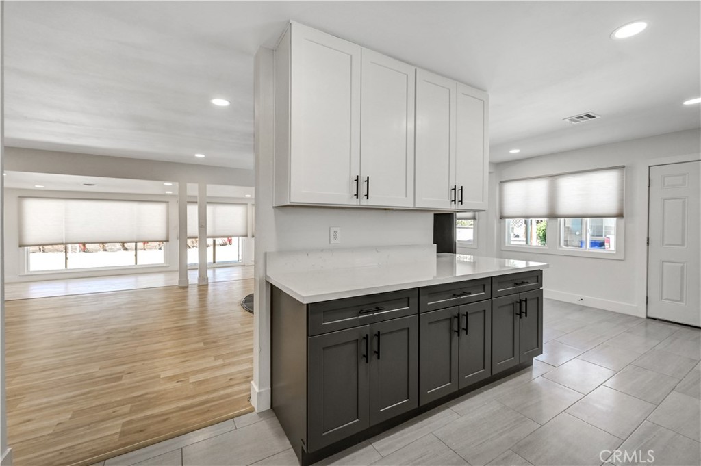 3948 San Marcos Avenue Riverside, CA 92504 - Photo 3 of 13