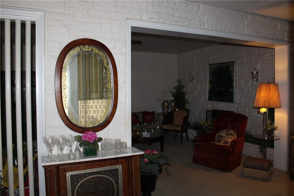 283 Freeport Road Creighton, PA 15030 - Photo 12 of 25