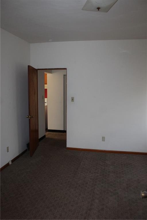 283 Freeport Road Creighton, PA 15030 - Photo 19 of 25 an empty room with an empty room
