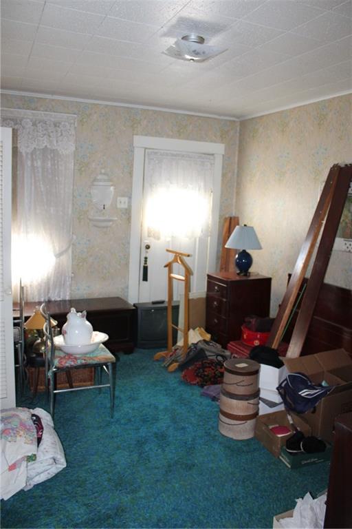283 Freeport Road Creighton, PA 15030 - Photo 10 of 25 a room with toys and wooden floor