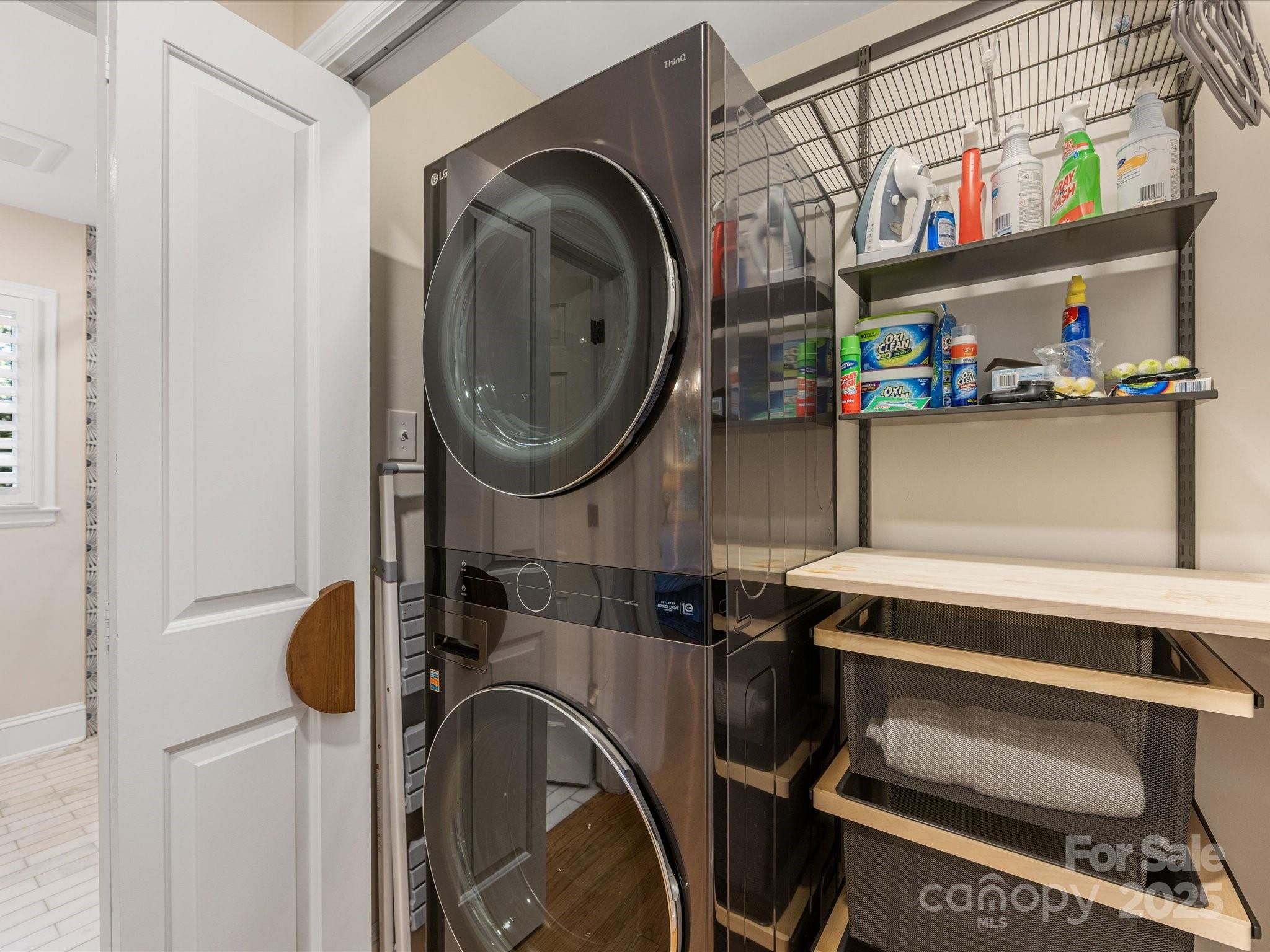 2118 Sharon Road Charlotte, NC 28207 - Photo 31 of 48 a utility room with dryer and washer