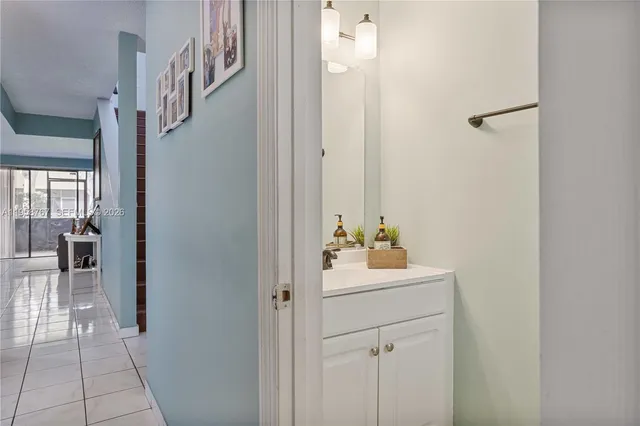 $373,000 | 4713 North Pine Island Road, Sunrise, FL 33351