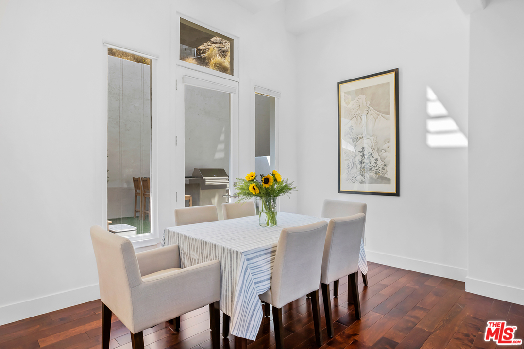 1857 North Beverly Drive Beverly Hills, CA 90210 - Photo 15 of 49