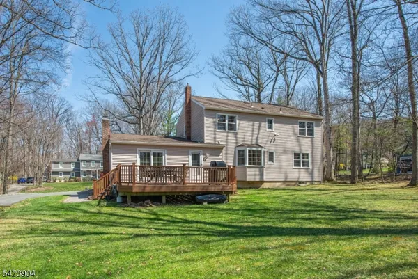 $899,900 | 3 Overbrook Road, Randolph, NJ 07869
