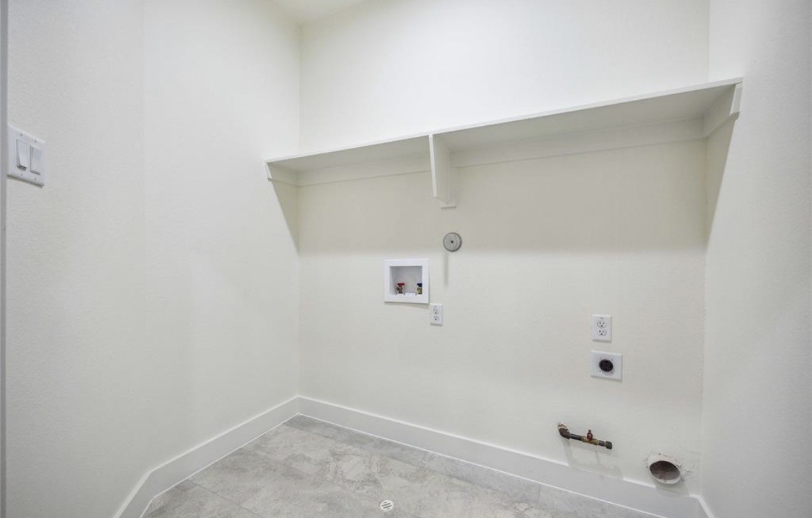 7980 Angus Street, Unit A Houston, TX 77028 - Photo 15 of 15 a view of an empty room