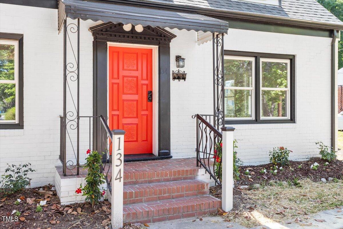 134 Nelson Street Durham, NC 27707 - Photo 15 of 26 134 Nelson Street Durham NC 27707 4 Coss