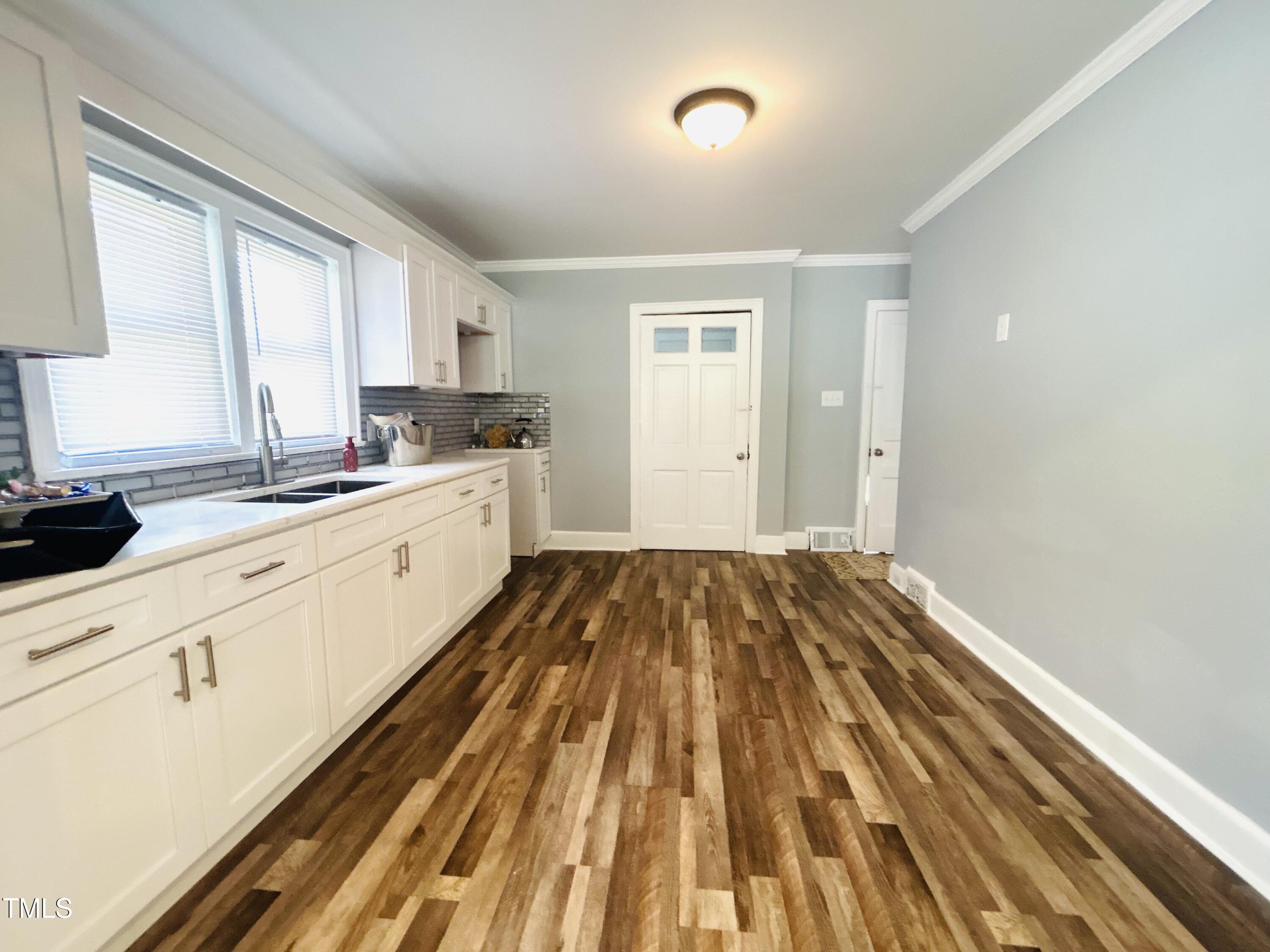 134 Nelson Street Durham, NC 27707 - Photo 8 of 26 134 Nelson street Durham NC 27707 Codjo