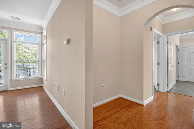 $399,900 | 503 Sunset View Terrace Southeast, Unit 208, Leesburg, VA 20175