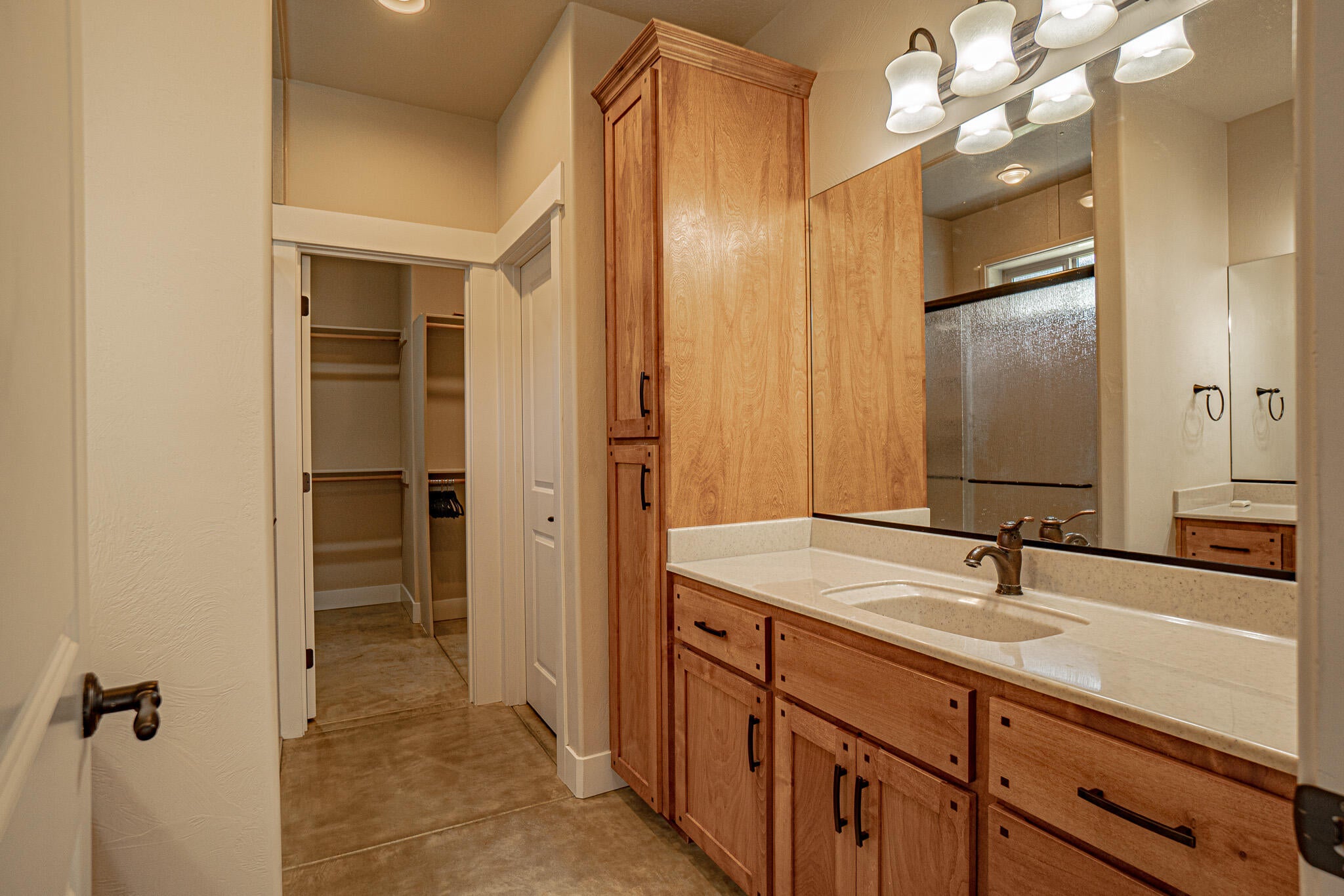 1101 Lithia Way Talent, OR 97540 - Photo 20 of 68 DSC02409-HDR