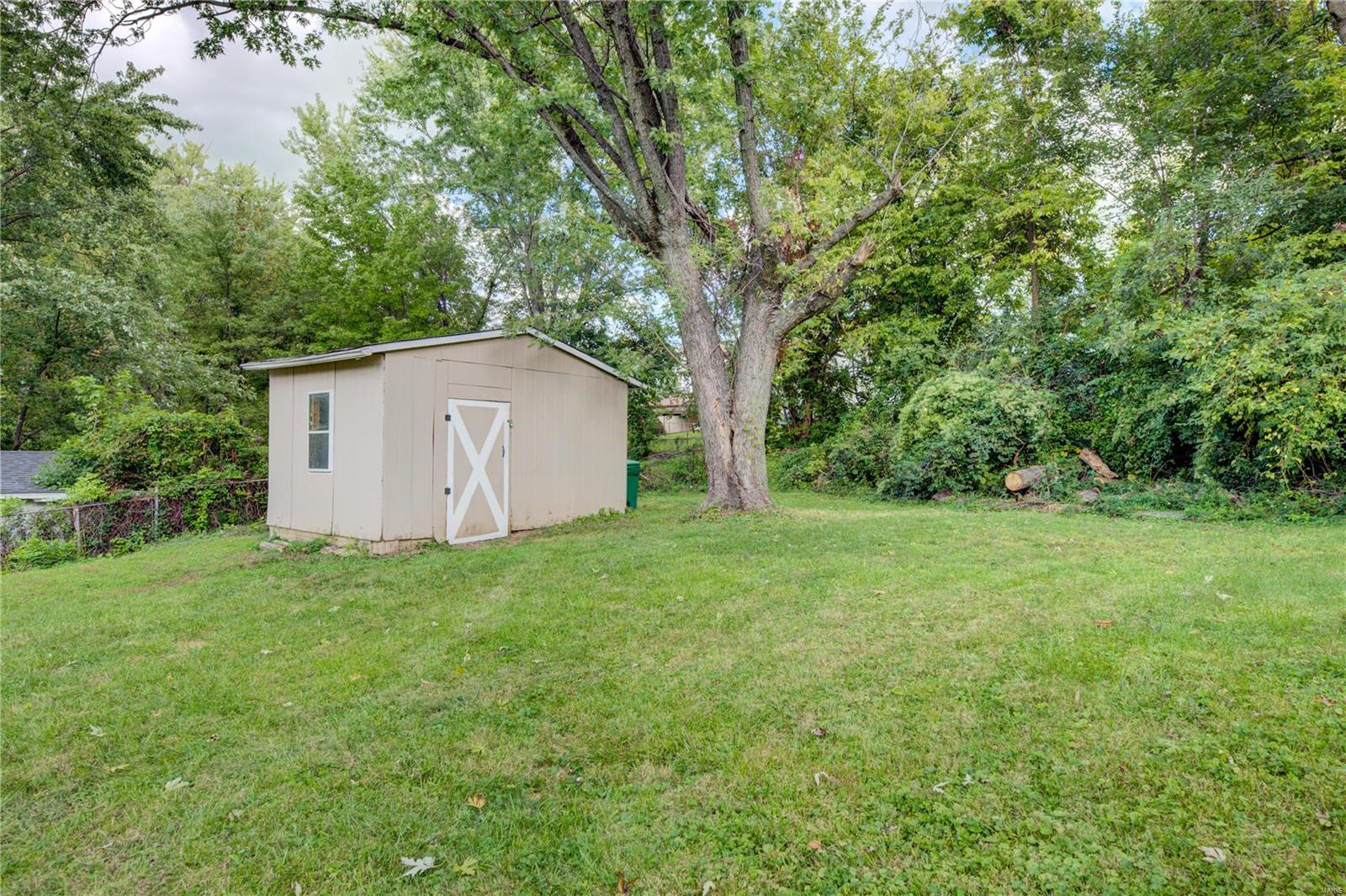 2998 Ridgeway Avenue St. Louis, MO 63114 - Photo 20 of 21 Gallery Image 20