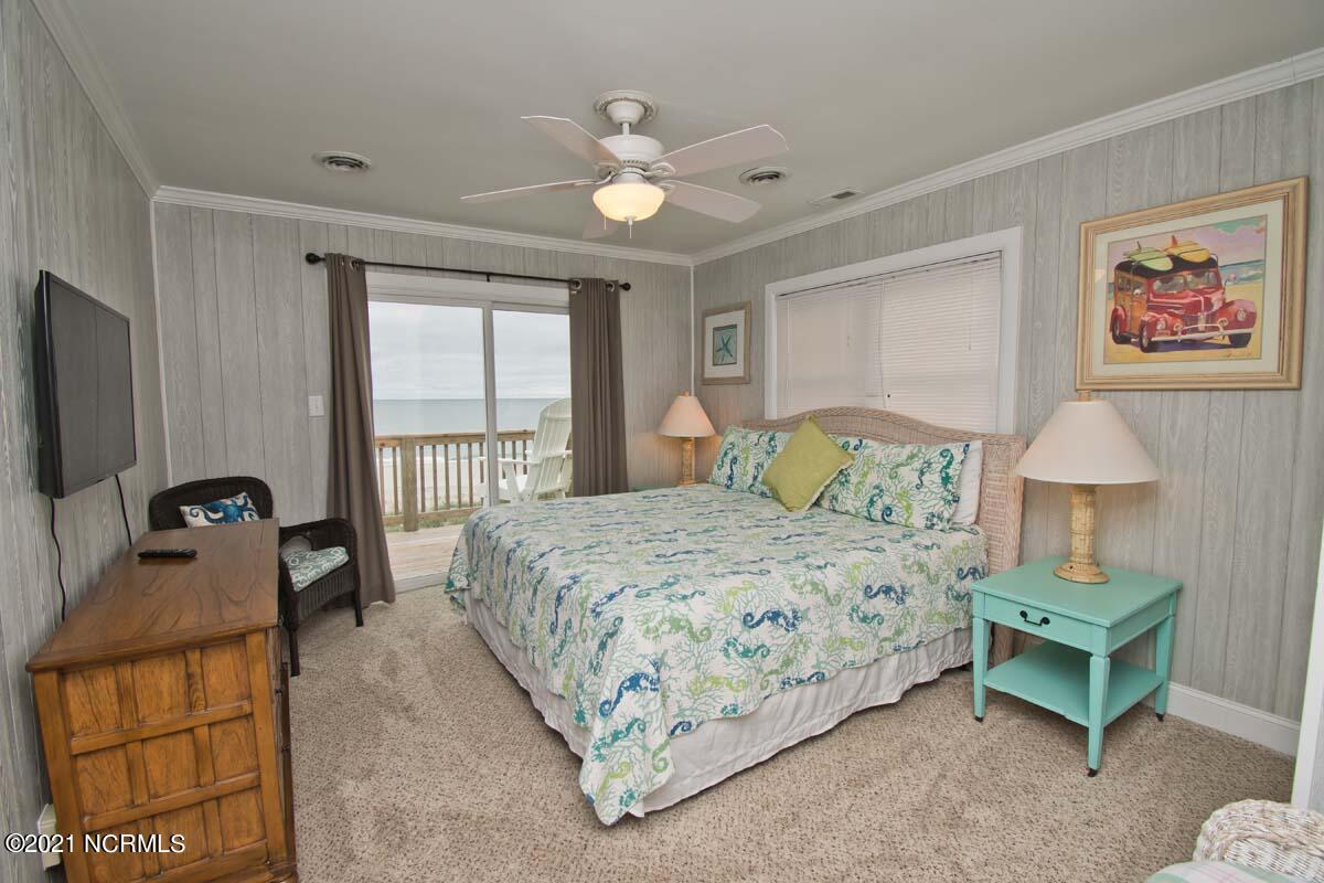 4105 Ocean Drive, Unit E & W Emerald Isle, NC 28594 - Photo 54 of 72 West - Bedroom 3 - Oceanfront - King Bed - View 1