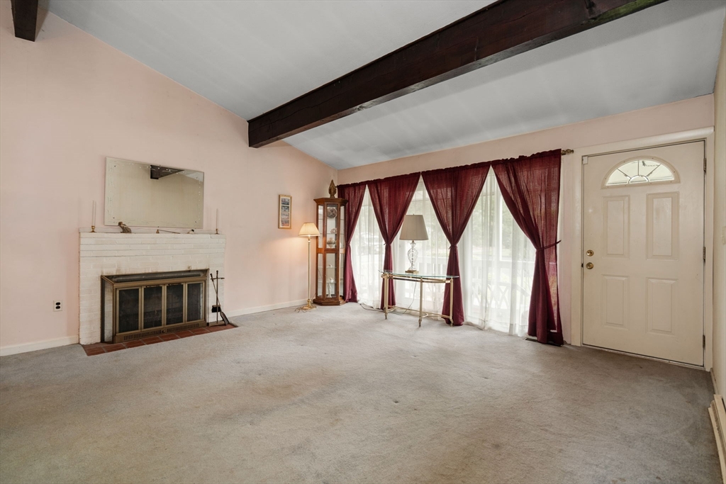 11 St Marys Road Burlington, MA 01803 - Photo 8 of 25 Gallery Image 8