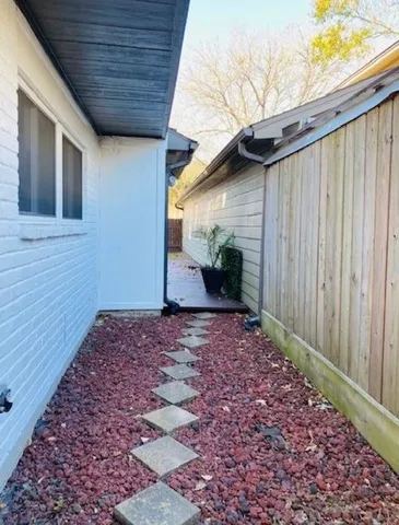 $2,199 | 12800 Briar Forest Drive, Unit 128, Houston, TX 77077