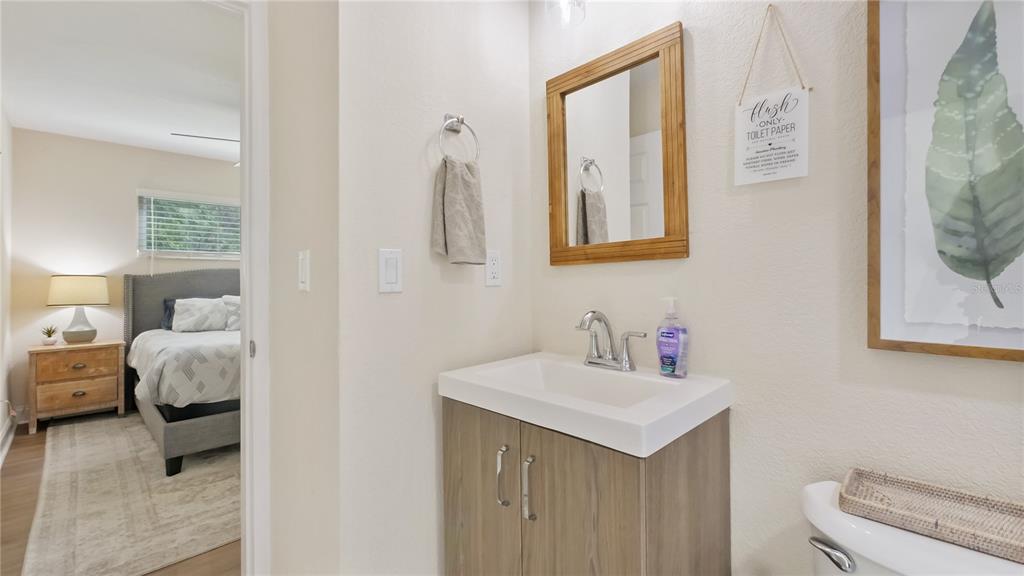 1155 Stevenson Avenue Clearwater, FL 33755 - Photo 11 of 25