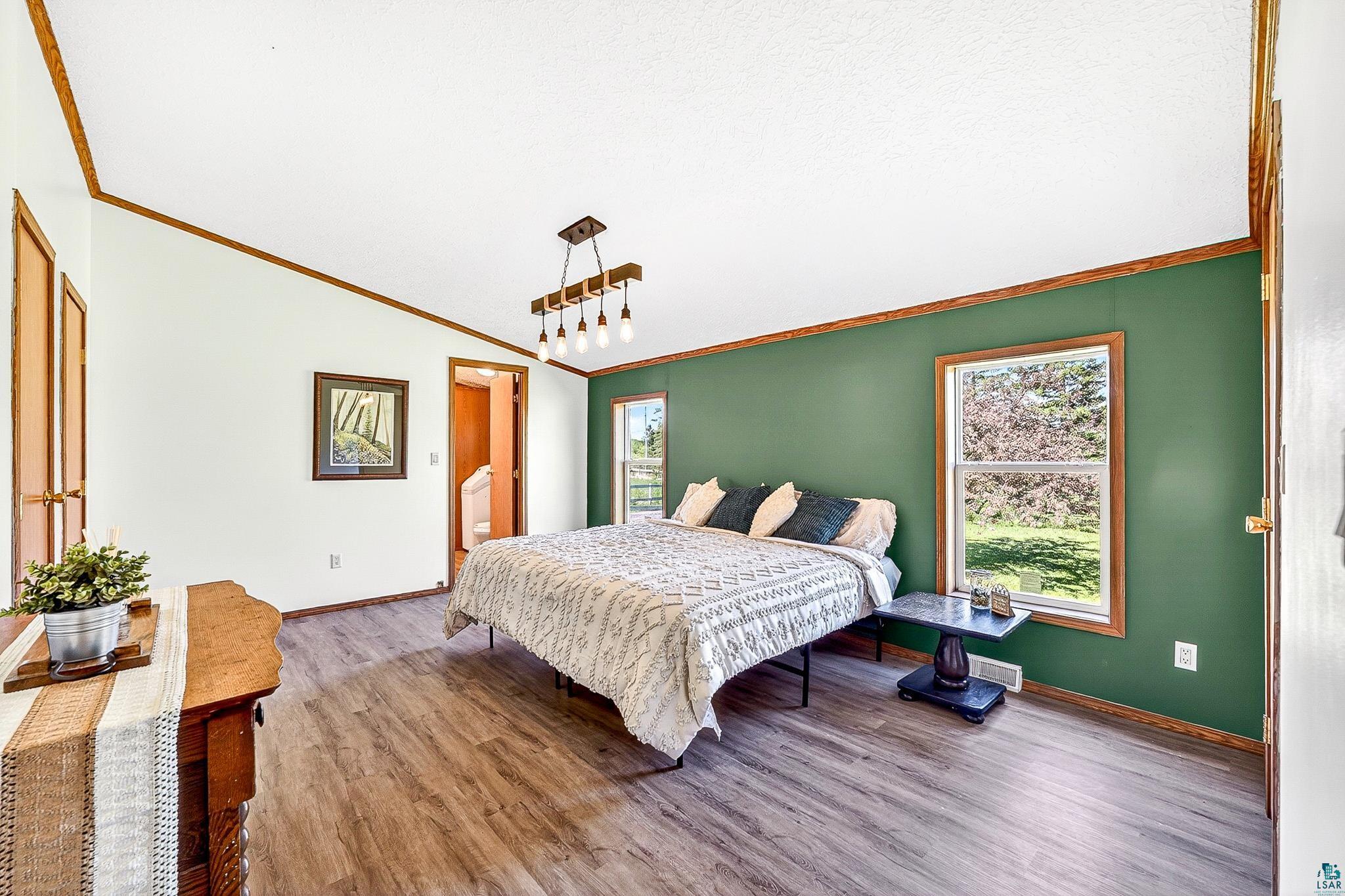 5404 Midbon Road Superior, WI 54880 - Photo 14 of 30