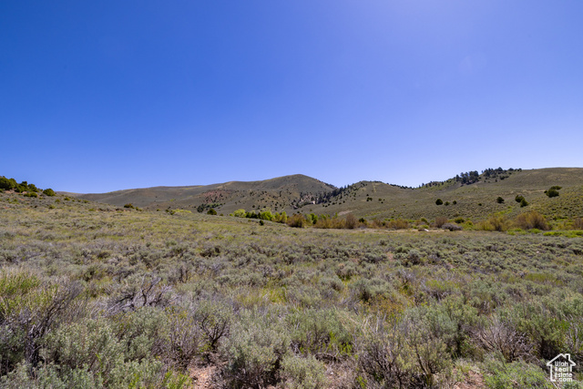 19204 Paradise Park Road, Unit 6 Vernal, UT 84078 - Photo 12 of 14 View of mountain backdrop