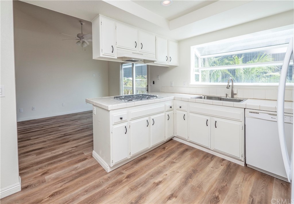 3240 Gibraltar Dr. Riverside, CA 92506 - Photo 10 of 50