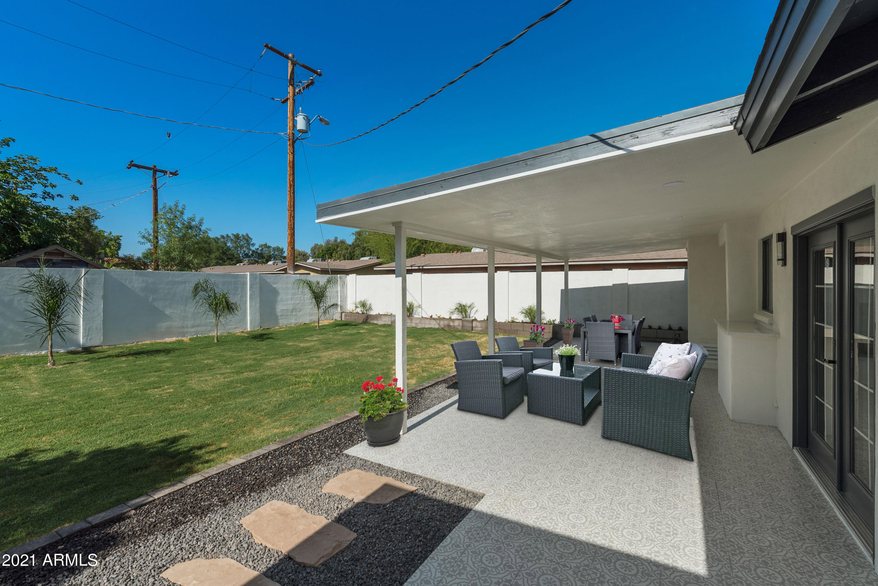 3108 East Osborn Road Phoenix, AZ 85016 - Photo 4 of 32 covered_patio_backyard