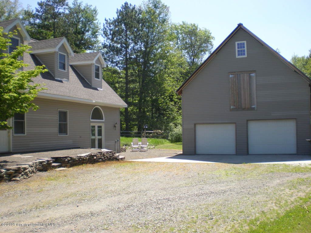 1520 Ledgedale Road Lake Ariel, PA 18436 - Photo 2 of 8 Gallery Image 2