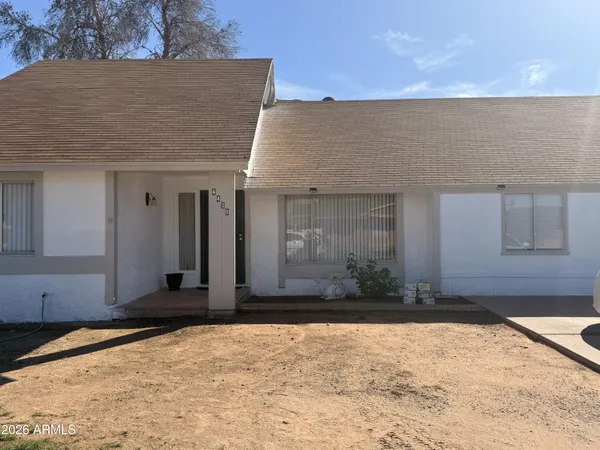 $2,200 | 4439 East Hidalgo Avenue, Phoenix, AZ 85040