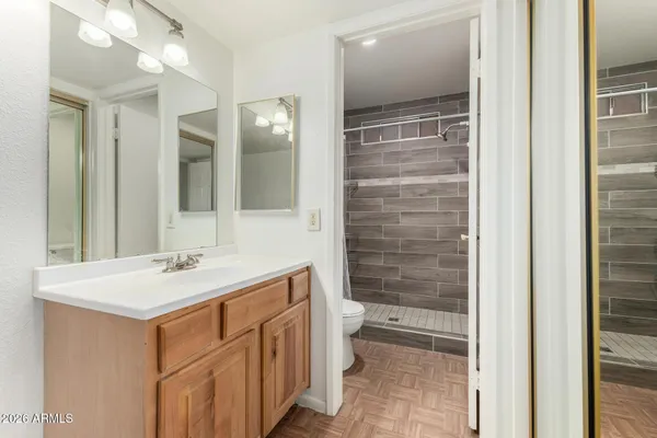 $2,200 | 4439 East Hidalgo Avenue, Phoenix, AZ 85040
