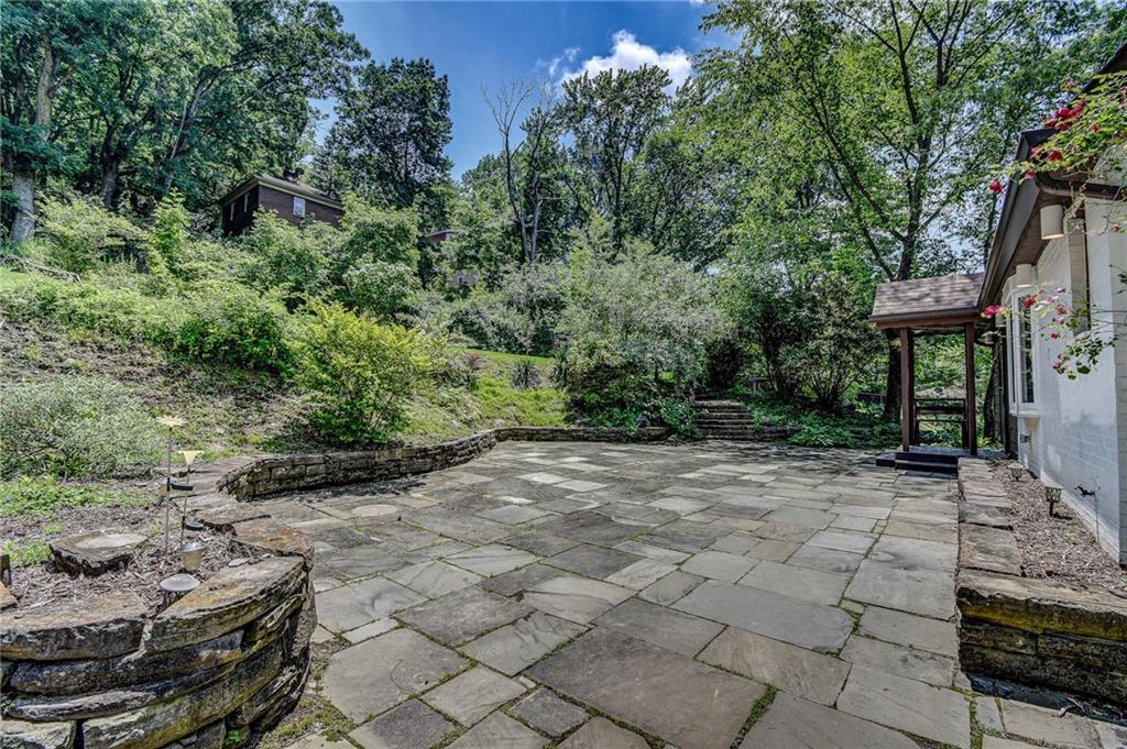110 Cherry Valley Road Pittsburgh, PA 15221 - Photo 23 of 25 Gallery Image 23