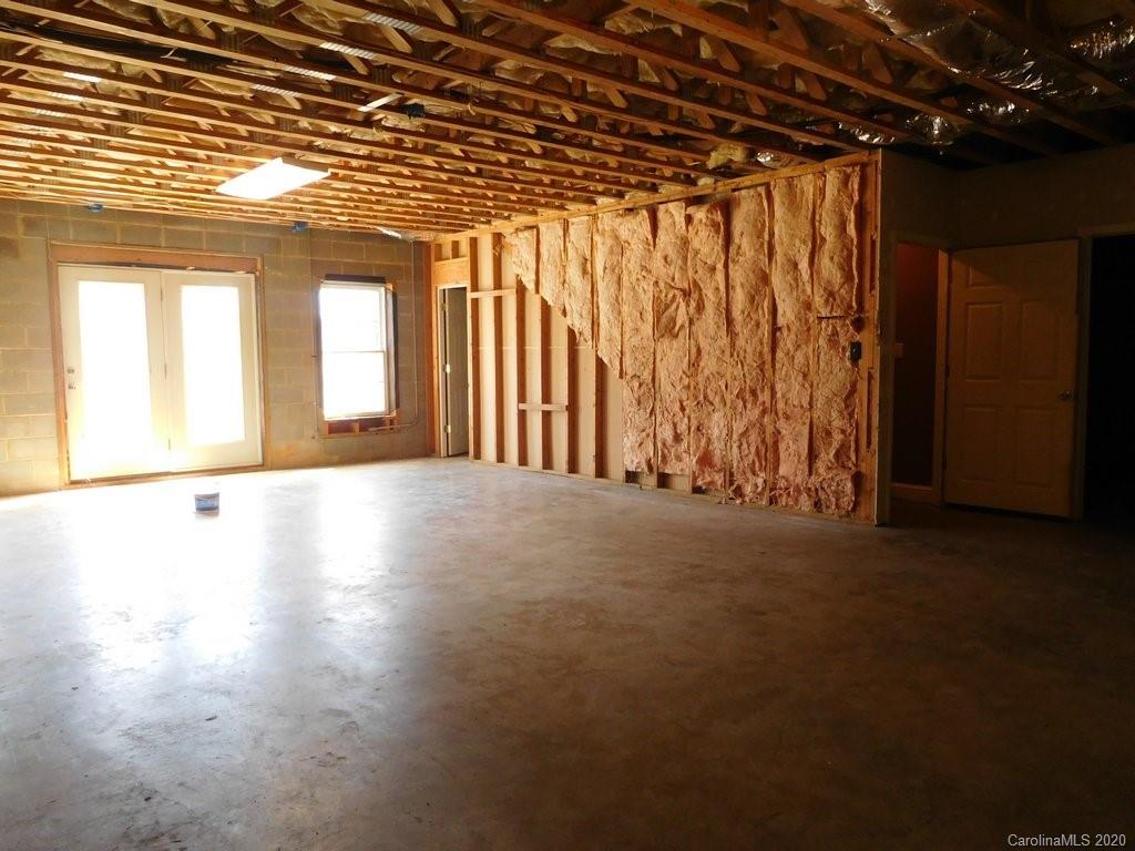 5060 Dobbins Road Crouse, NC 28033 - Photo 24 of 30 Gallery Image 24