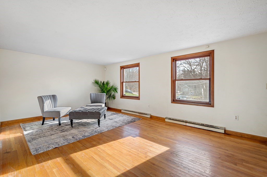 78 Brigham Road Worcester, MA 01609 - Photo 11 of 23 Gallery Image 11