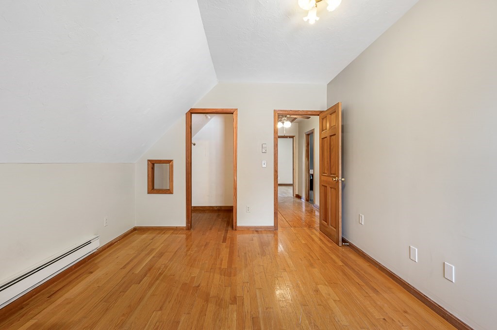 78 Brigham Road Worcester, MA 01609 - Photo 8 of 23 Gallery Image 8