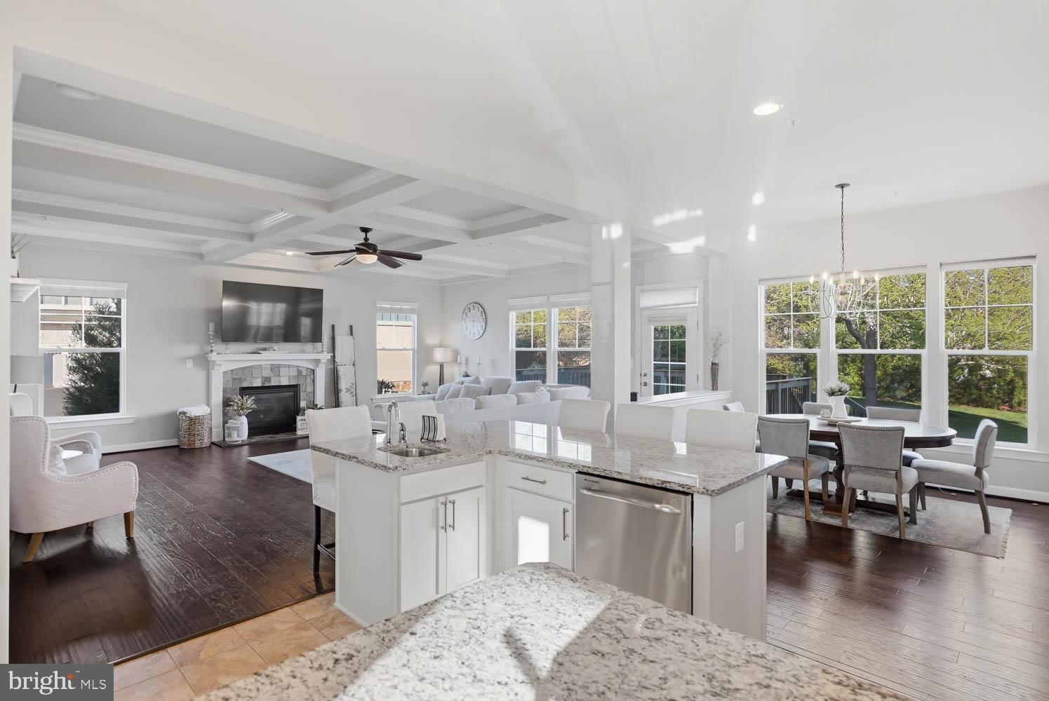 14521 Bluff Point Court Gainesville, VA 20155 - Photo 25 of 78