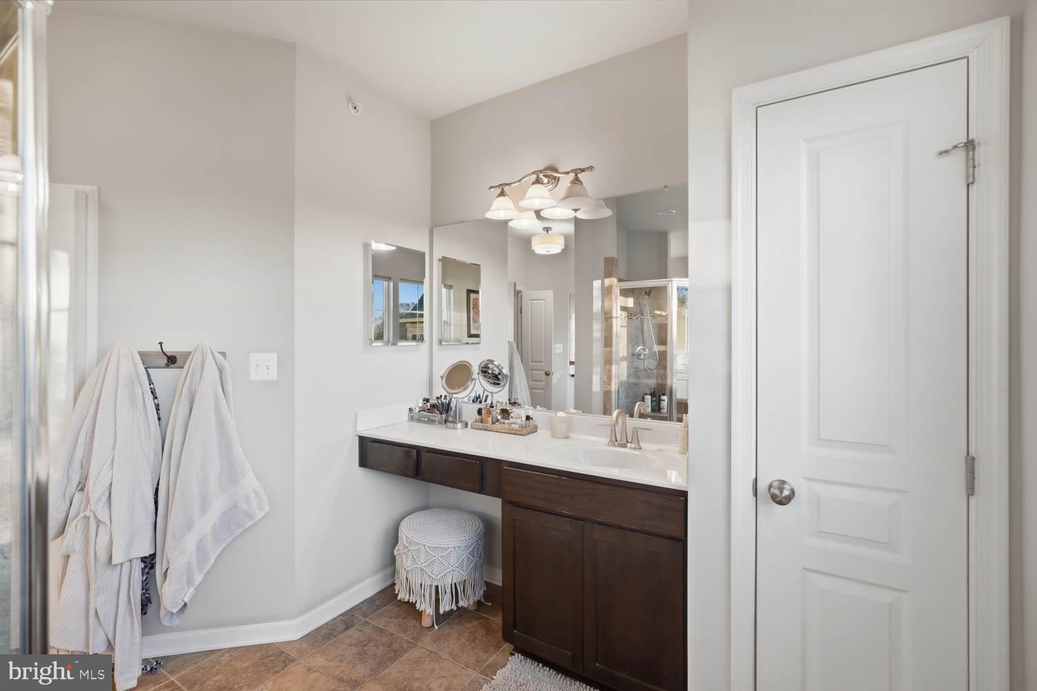 14521 Bluff Point Court Gainesville, VA 20155 - Photo 43 of 78