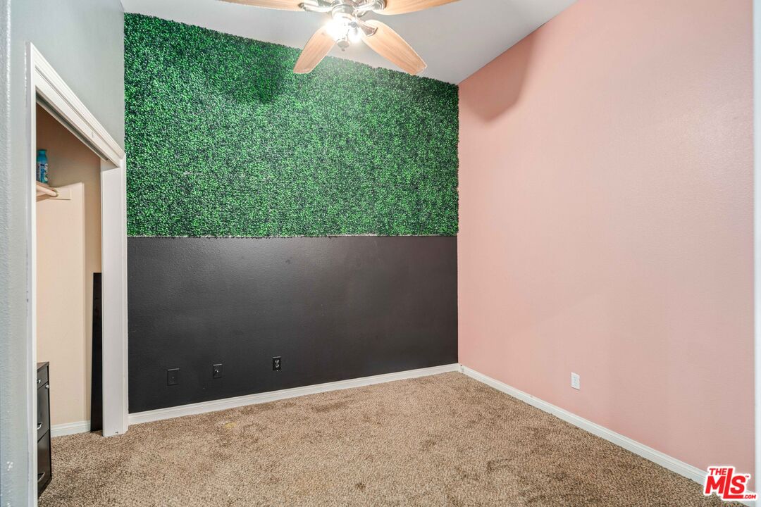 9516 Mendiburu Road California City, CA 93505 - Photo 14 of 32