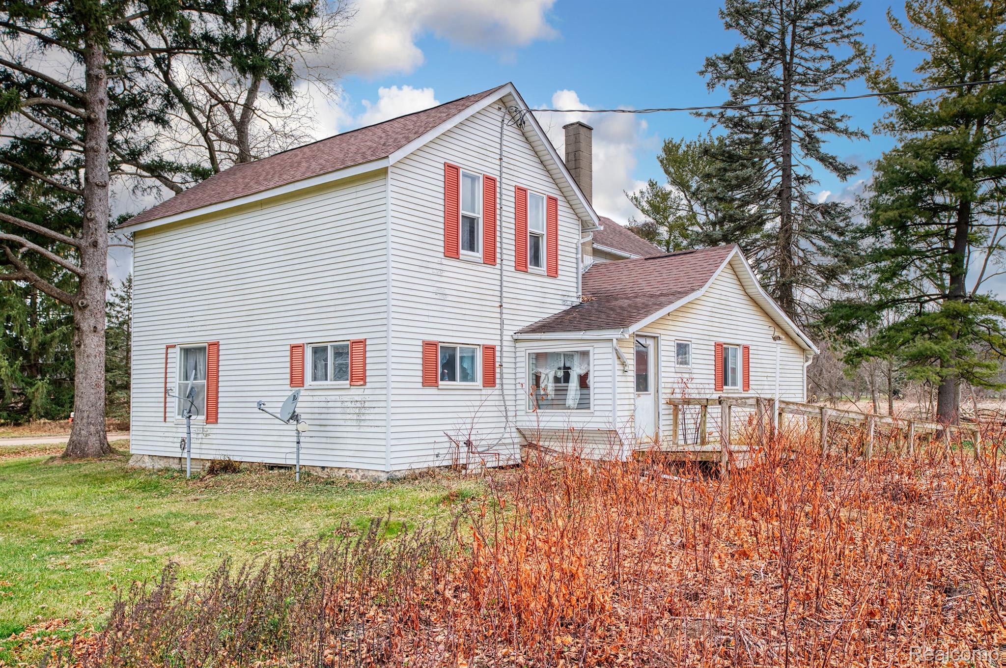 7420 North Robb Road Fowlerville, MI 48836 - Photo 30 of 32 Gallery Image 30