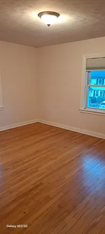 $1,995 | 22 Pocasset Avenue, Unit 1, Worcester, MA 01606