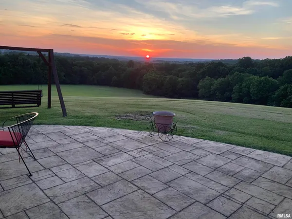 a view of a building