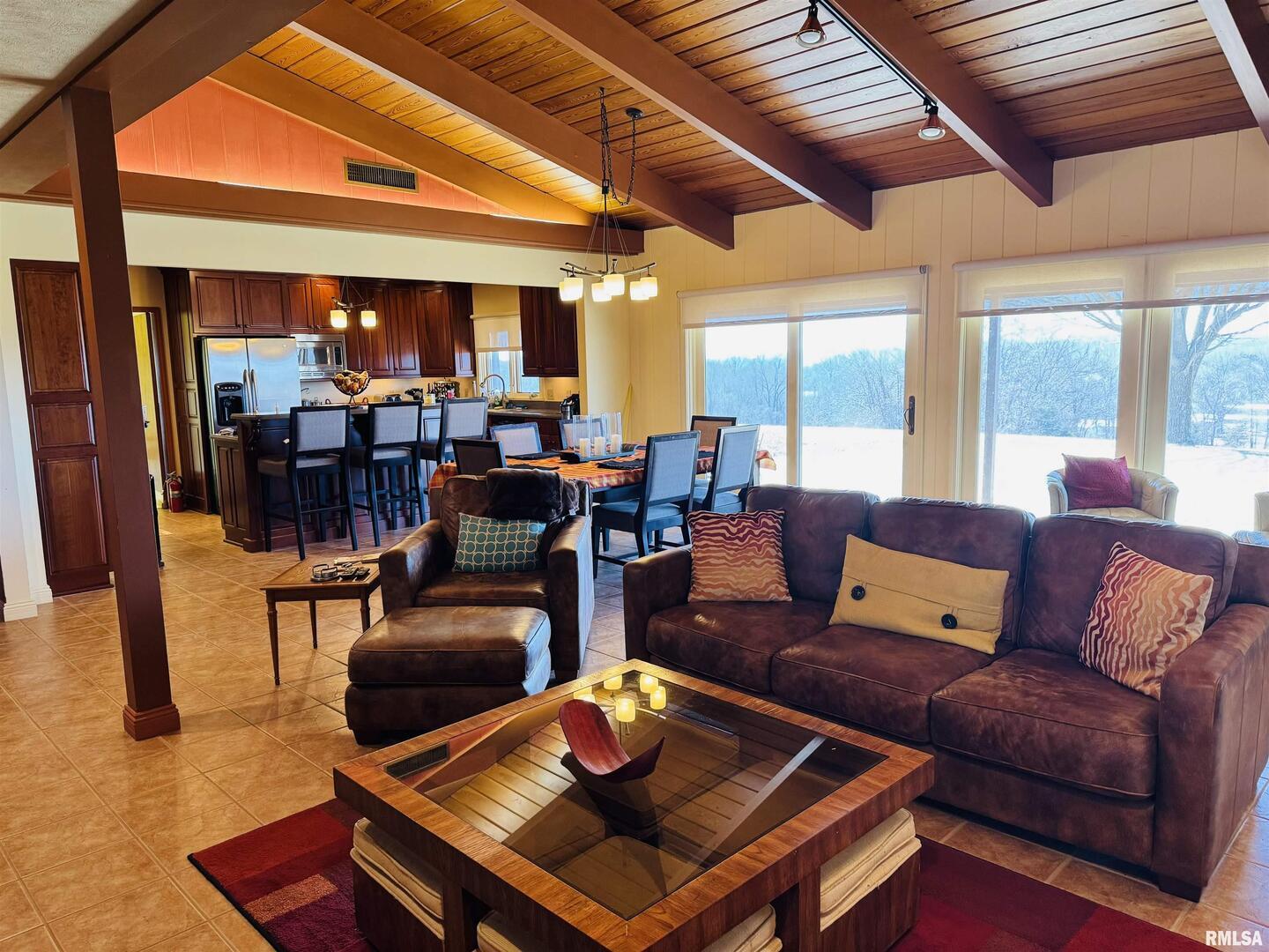 800 South Green Street Anna, IL 62906 - Photo 22 of 44 a living room with furniture a ceiling fan and a rug