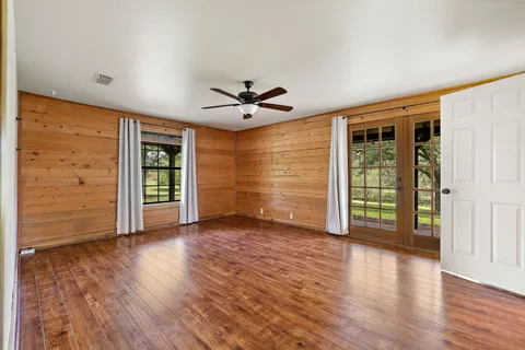 $665,500 | 571 Balch Road, Elgin, TX 78621