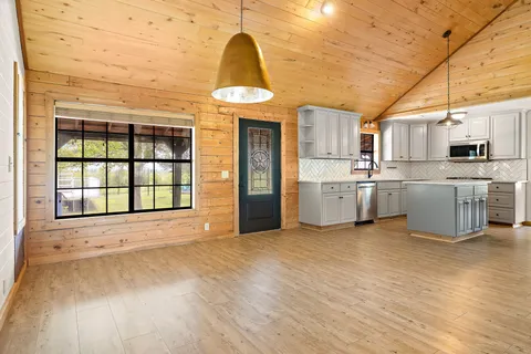 $665,500 | 571 Balch Road, Elgin, TX 78621