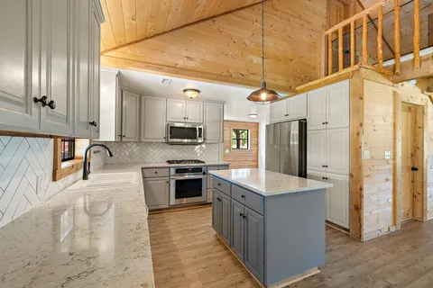 $665,500 | 571 Balch Road, Elgin, TX 78621
