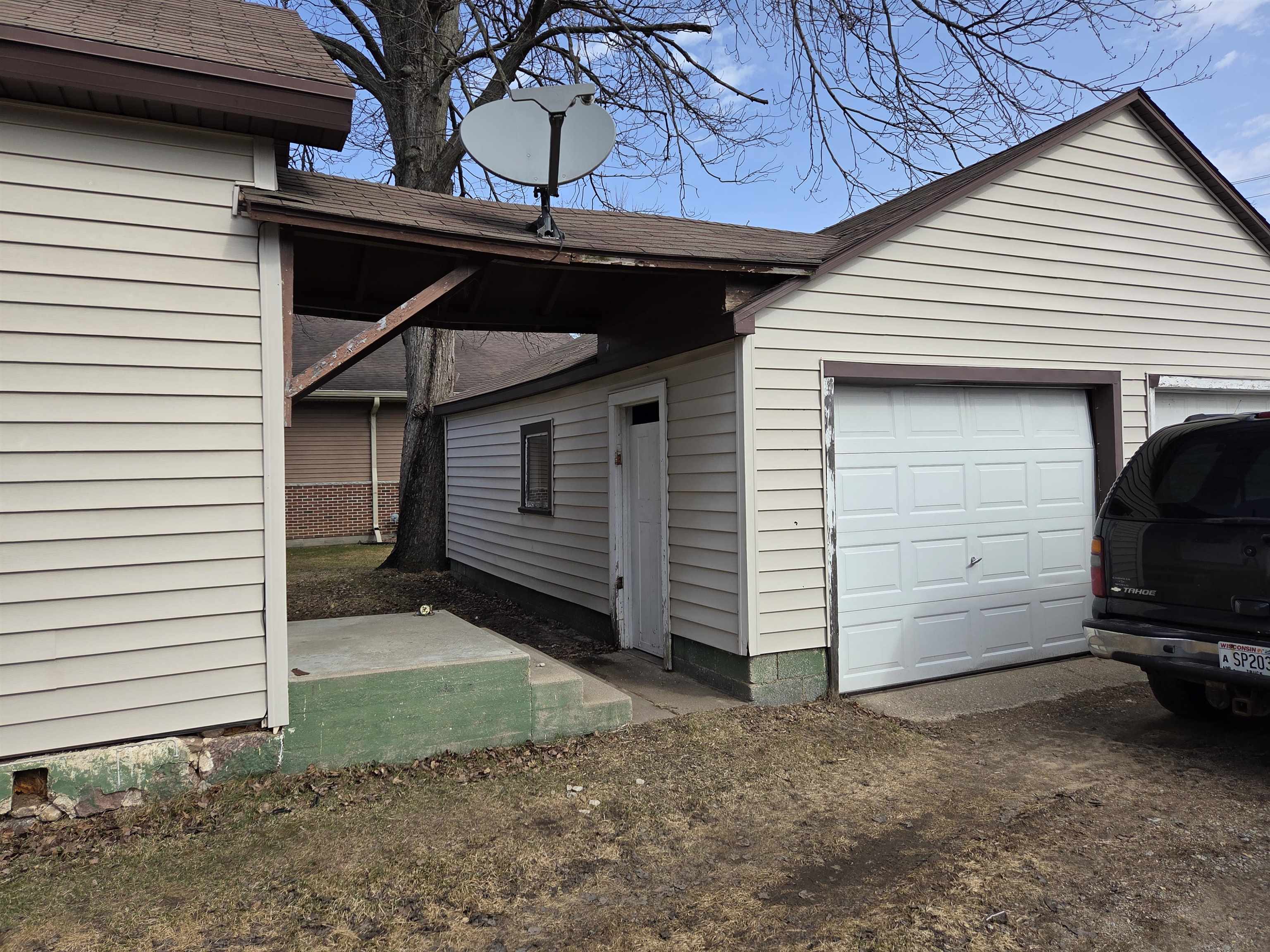 225 South Main Street Iola, WI 54945 - Photo 18 of 22