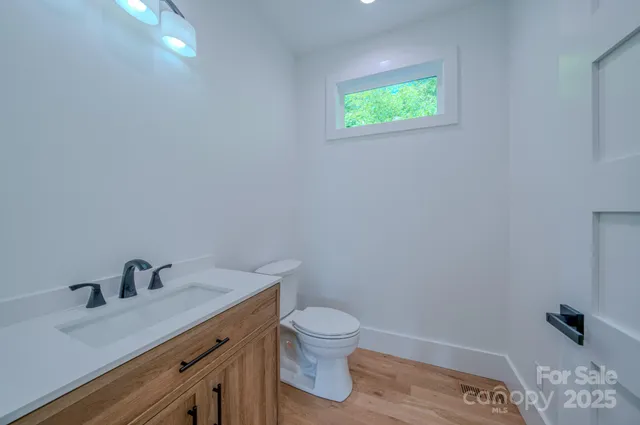 $899,000 | 133 South Grove Street, Asheville, NC 28801