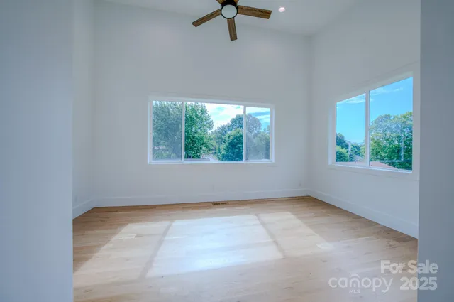 $899,000 | 133 South Grove Street, Asheville, NC 28801