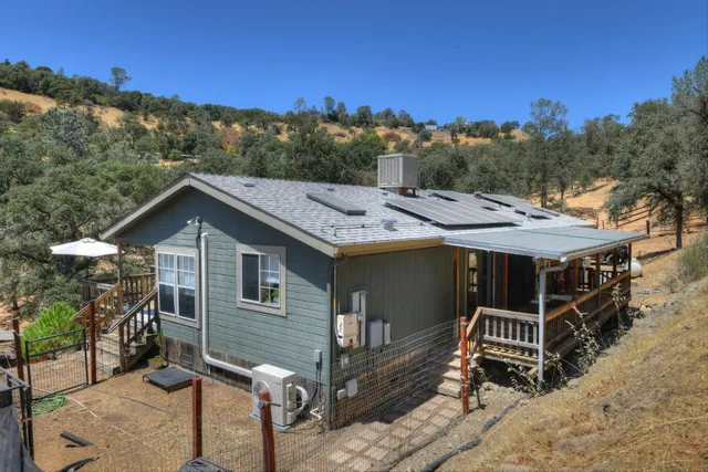 $575,000 | 17045 Table Mountain Road, Jamestown, CA 95327