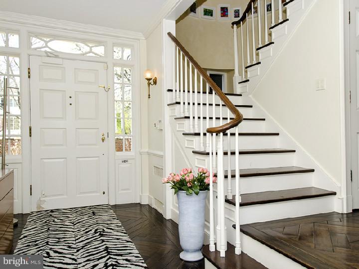 8 Newlin Road Princeton, NJ 08540 - Photo 2 of 22 Gallery Image 2
