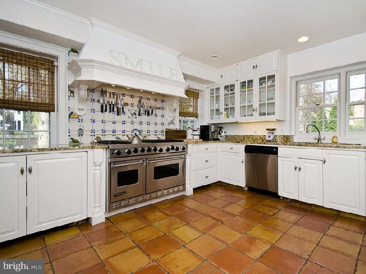 8 Newlin Road Princeton, NJ 08540 - Photo 11 of 22 Gallery Image 11